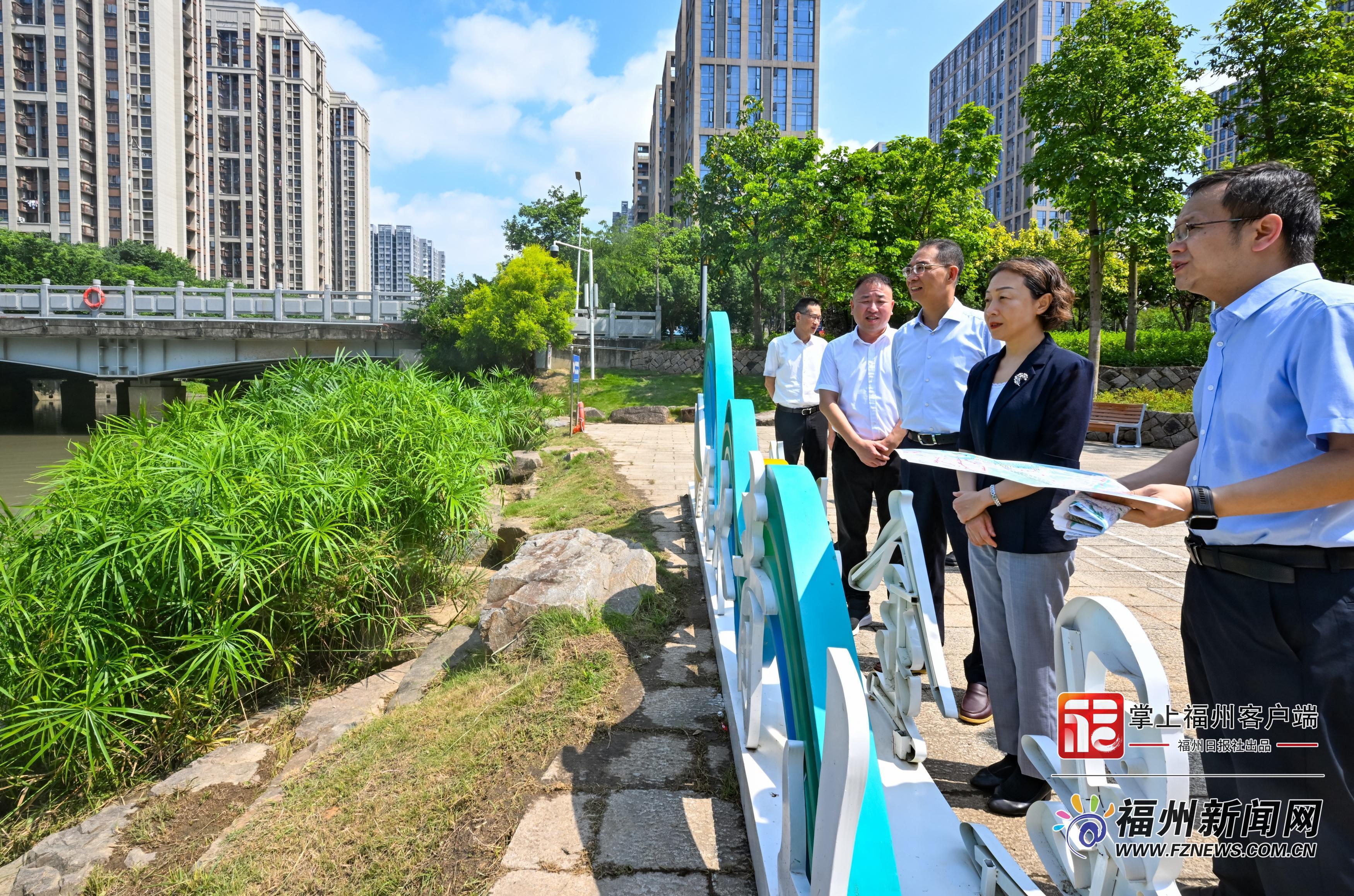 郭宁宁吴贤德调研推动重点项目建设并开展“护河爱水、清洁家园”活动 郭宁宁吴贤德调研推动重点项目建设并开展“护河爱水、清洁家园”活动